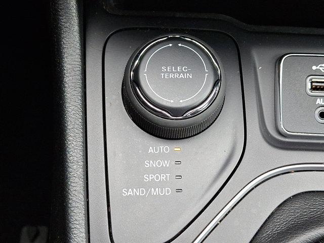 2019 Jeep Cherokee Vehicle Photo in Philadelphia, PA 19116