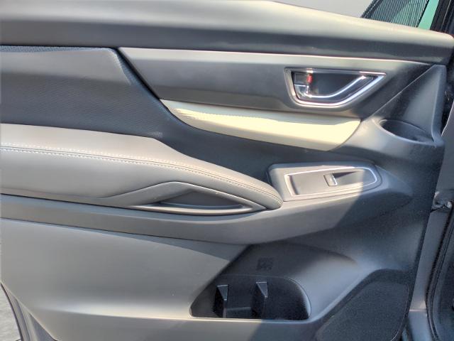 2020 Subaru Ascent Vehicle Photo in Green Bay, WI 54304