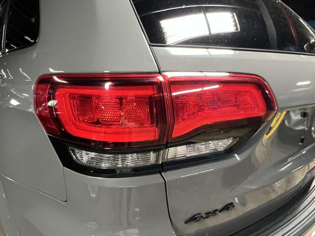 2020 Jeep Grand Cherokee Vehicle Photo in Roslyn, NY 11576
