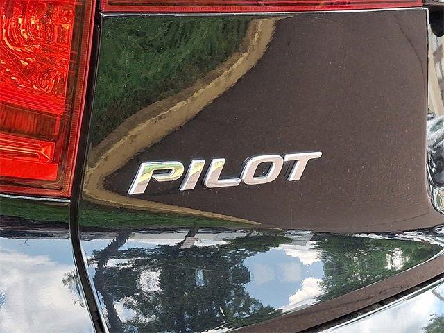 2017 Honda Pilot Vehicle Photo in Willow Grove, PA 19090