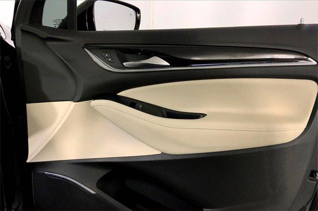 2023 Buick Enclave Vehicle Photo in KANSAS CITY, MO 64114-4545