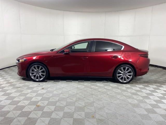 2021 Mazda Mazda3 Sedan Vehicle Photo in MEDINA, OH 44256-9001