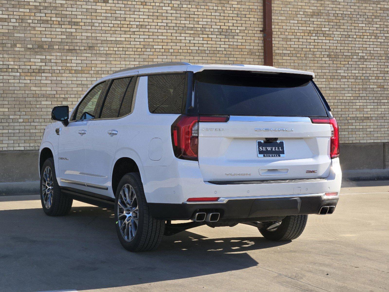 2025 GMC Yukon Vehicle Photo in DALLAS, TX 75209-3016