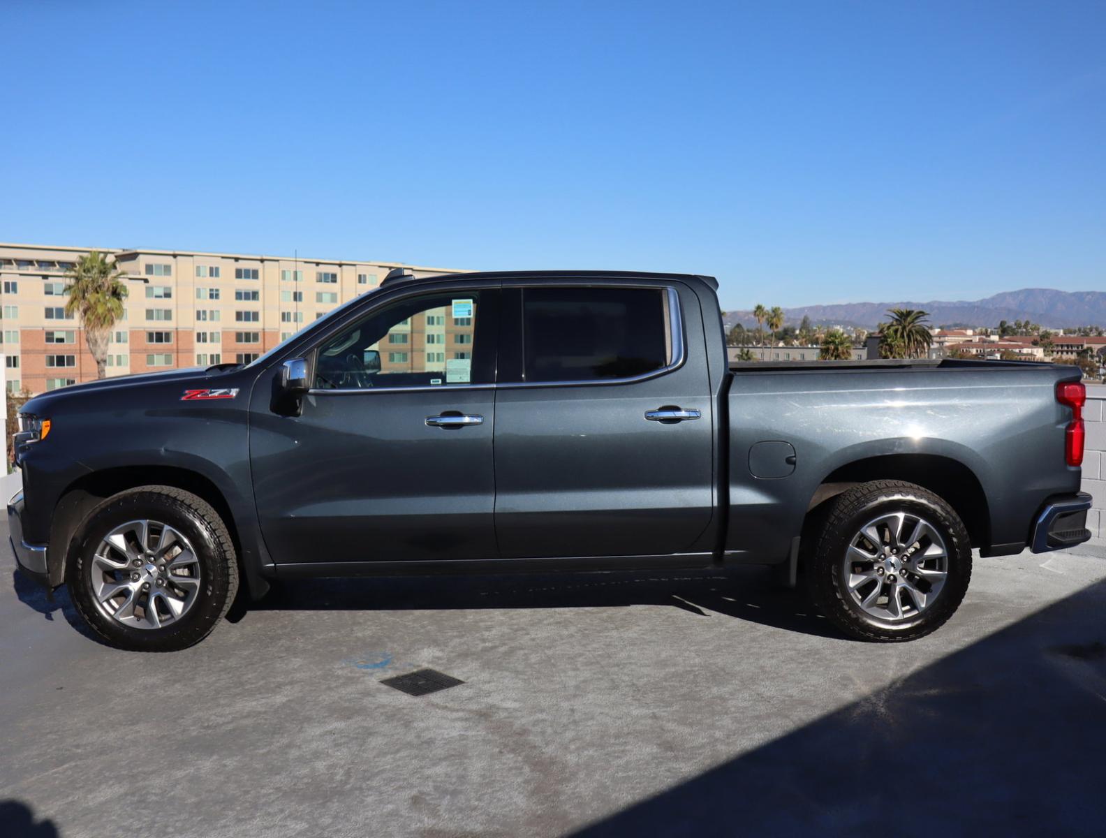 2021 Chevrolet Silverado 1500 Vehicle Photo in LOS ANGELES, CA 90007-3794