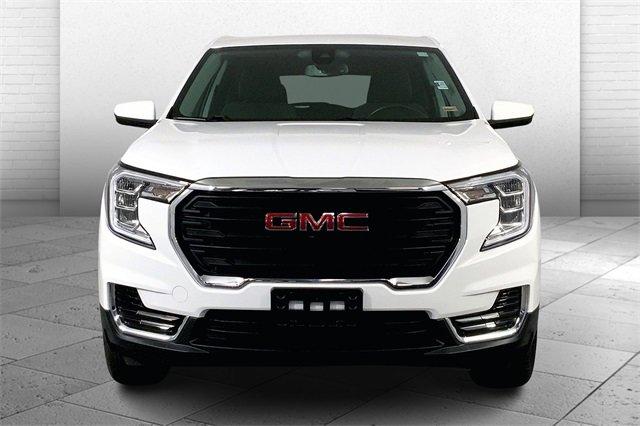 2024 GMC Terrain Vehicle Photo in KANSAS CITY, MO 64114-4502