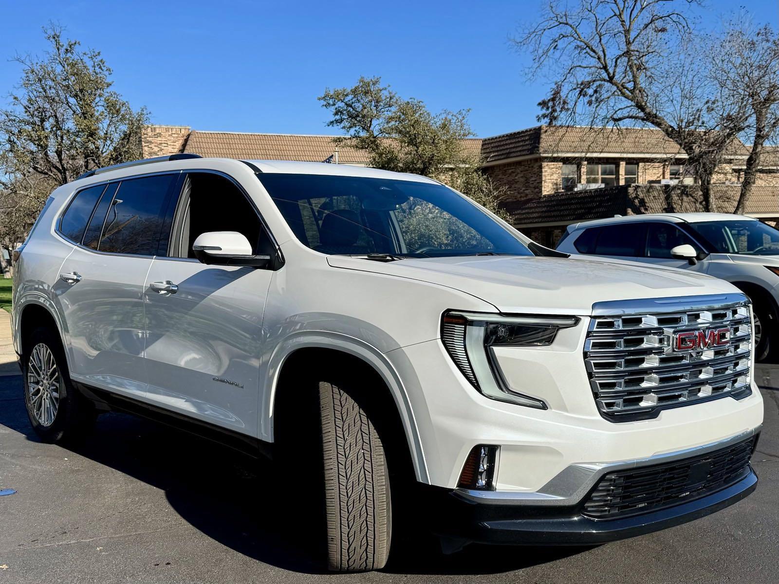 2024 GMC Acadia Vehicle Photo in DALLAS, TX 75209-3016