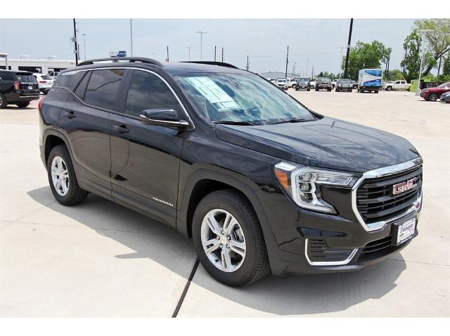 2024 GMC Terrain Vehicle Photo in ROSENBERG, TX 77471-5675