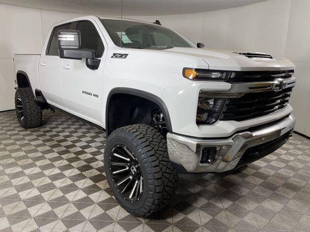 2025 Chevrolet Silverado 2500 HD Vehicle Photo in PHOENIX, AZ 85014-3381