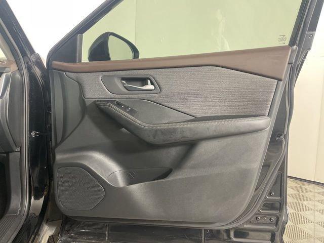 2021 Nissan Rogue Vehicle Photo in PHOENIX, AZ 85014-3381