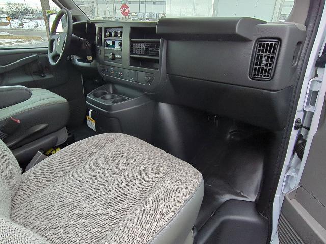 White 2024 Chevrolet Express Cargo Van 3500 Extended White 2024 Chevrolet Express Cargo Van 3500 Extended