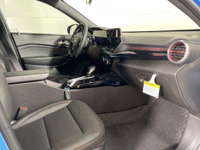 2025 Chevrolet Trax Vehicle Photo in PHOENIX, AZ 85014-3381