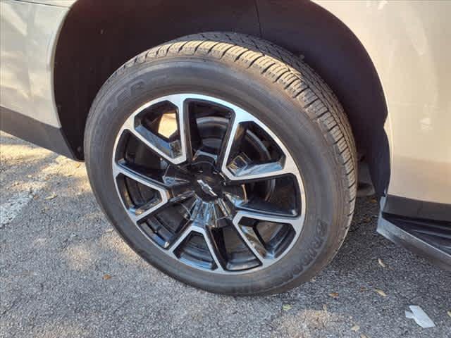 2022 Chevrolet Suburban Vehicle Photo in San Antonio, TX 78230-1001