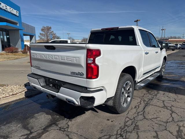 2025 Chevrolet Silverado 1500 Vehicle Photo in MANHATTAN, KS 66502-5036