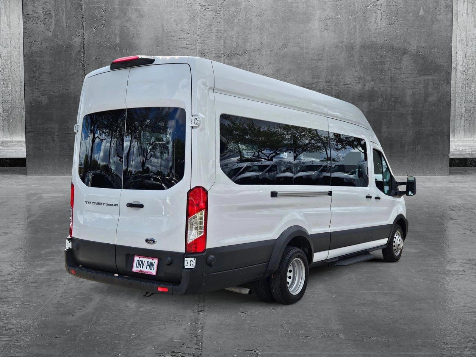 2023 Ford Transit Passenger Wagon Vehicle Photo in Pembroke Pines , FL 33027