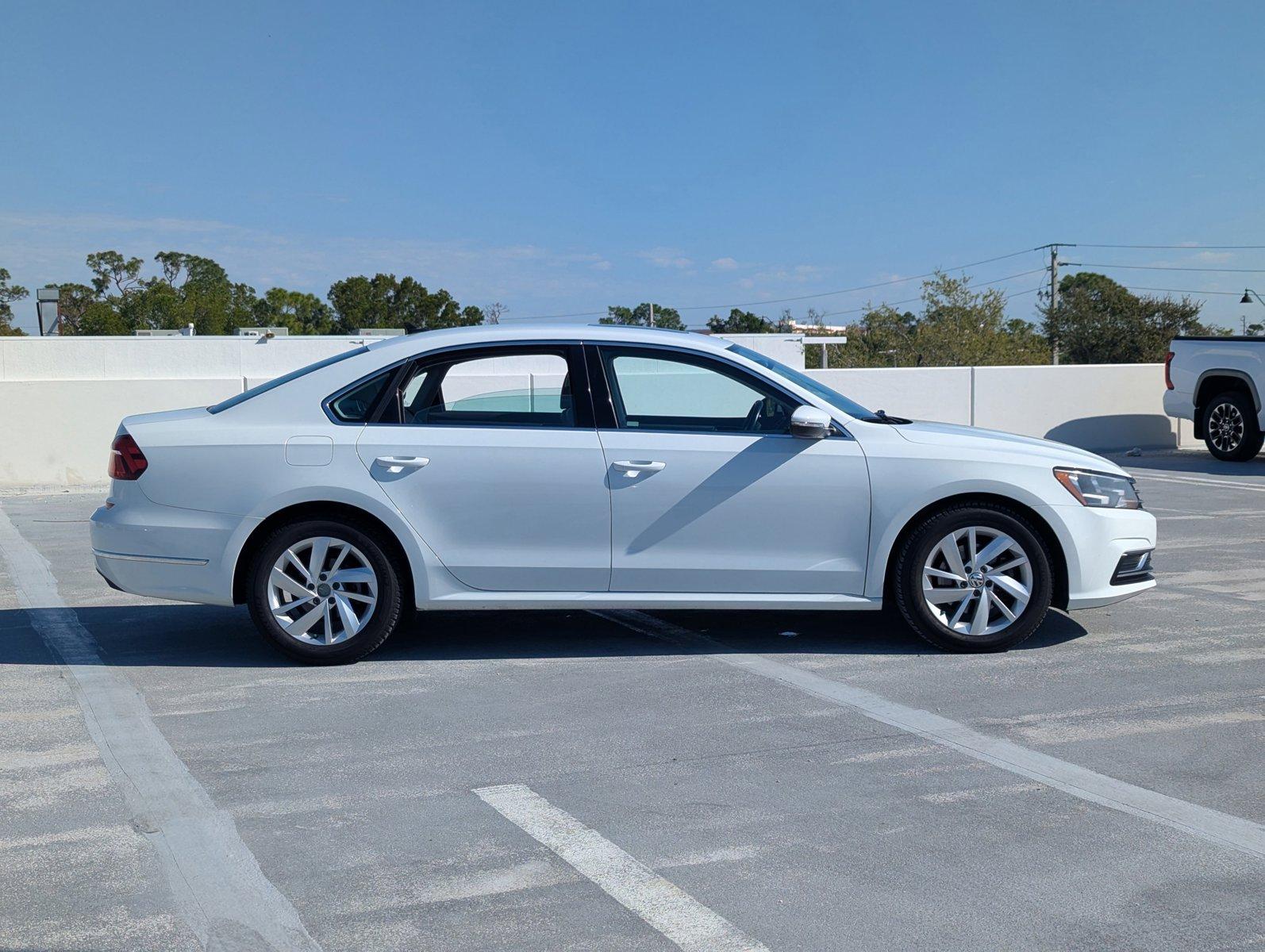 2018 Volkswagen Passat Vehicle Photo in Ft. Myers, FL 33907