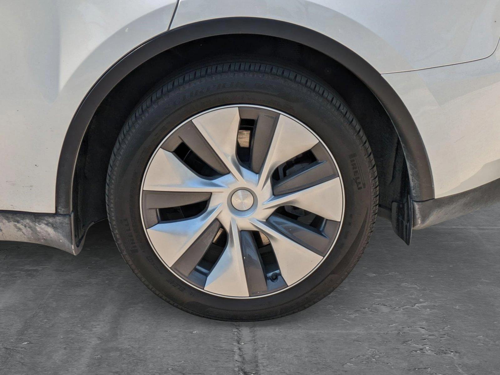 2023 Tesla Model Y Vehicle Photo in Coconut Creek, FL 33073