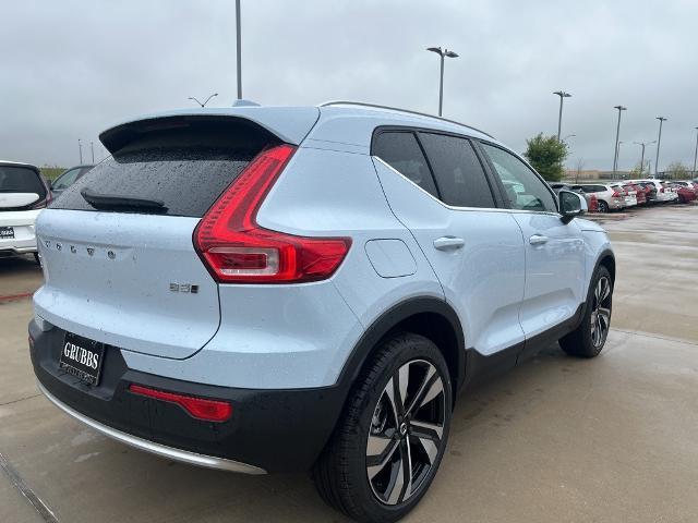 2025 Volvo XC40 Vehicle Photo in Grapevine, TX 76051