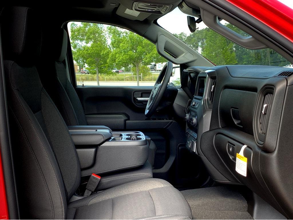 2025 Chevrolet Silverado 1500 Vehicle Photo in BEAUFORT, SC 29906-4218