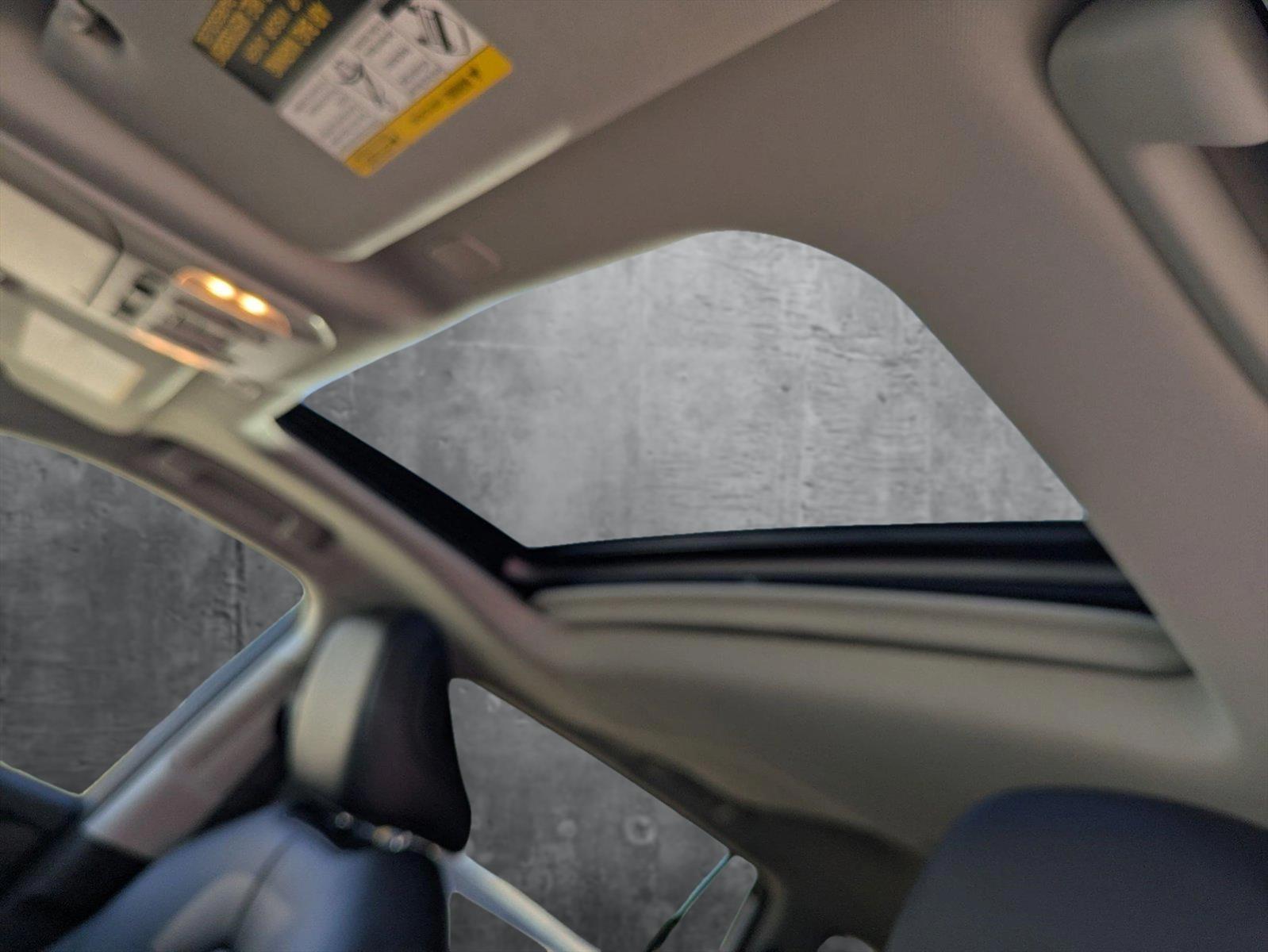 2024 Toyota Highlander Vehicle Photo in Winter Park, FL 32792