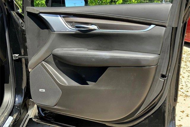 2024 Cadillac XT6 Vehicle Photo in KANSAS CITY, MO 64114-4545