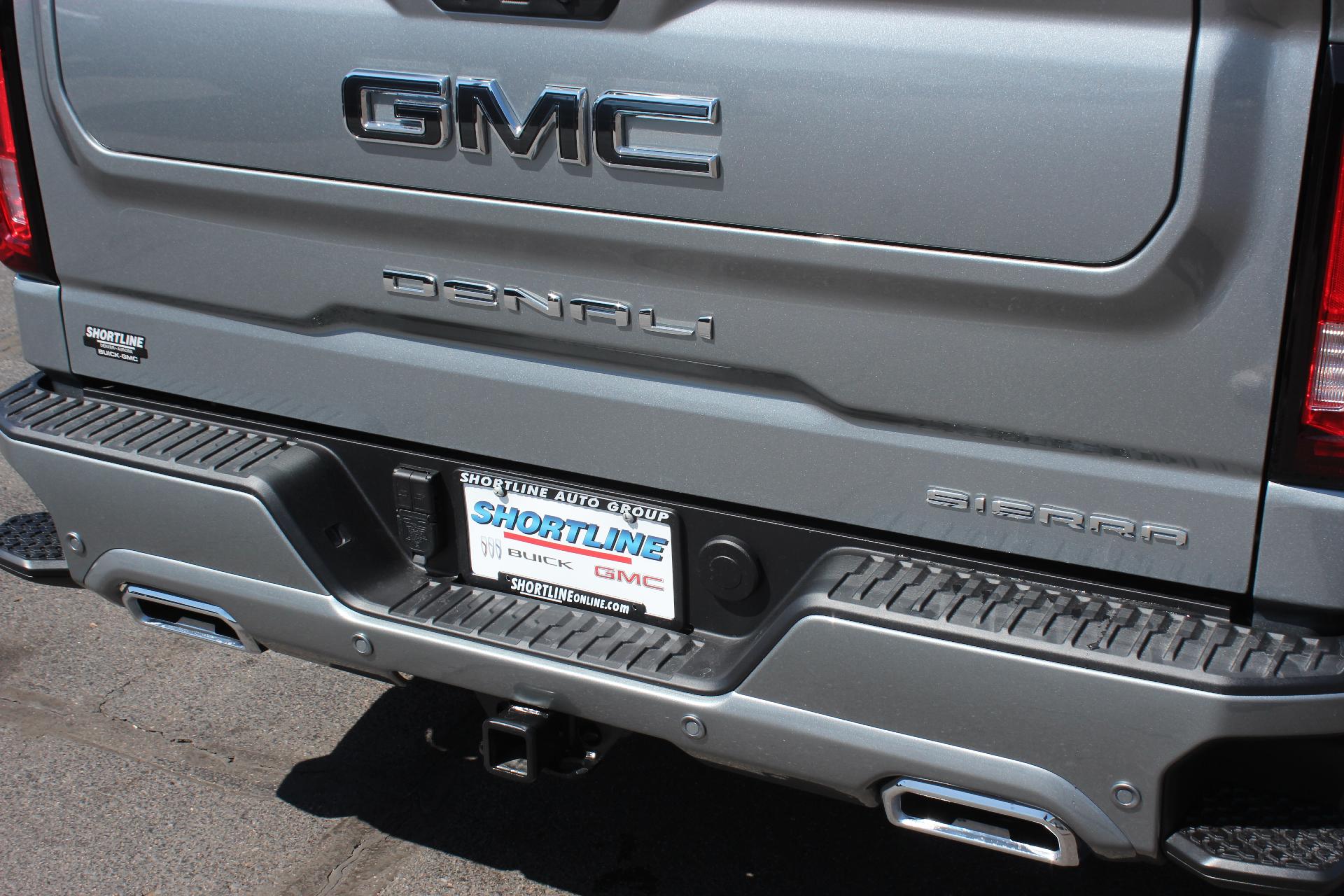 2025 GMC Sierra 1500 Vehicle Photo in AURORA, CO 80012-4011