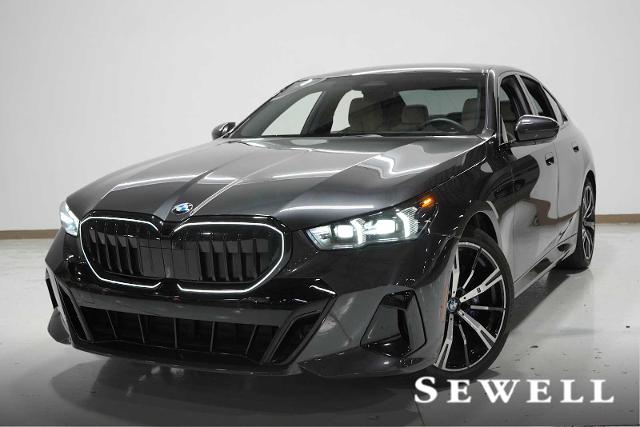 2024 BMW 530i xDrive Vehicle Photo in GRAPEVINE, TX 76051