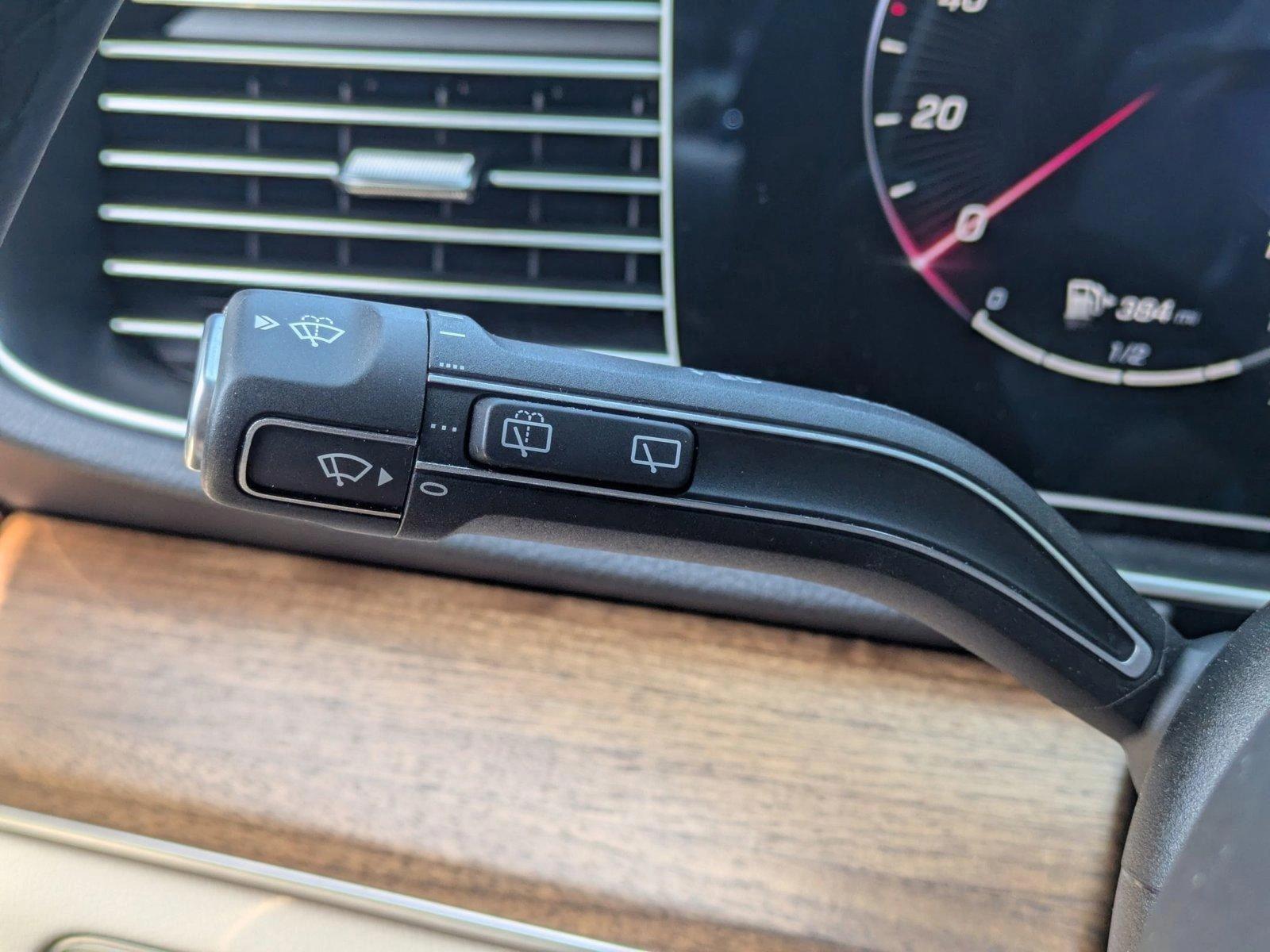 2025 Mercedes-Benz GLE Vehicle Photo in Sarasota, FL 34231