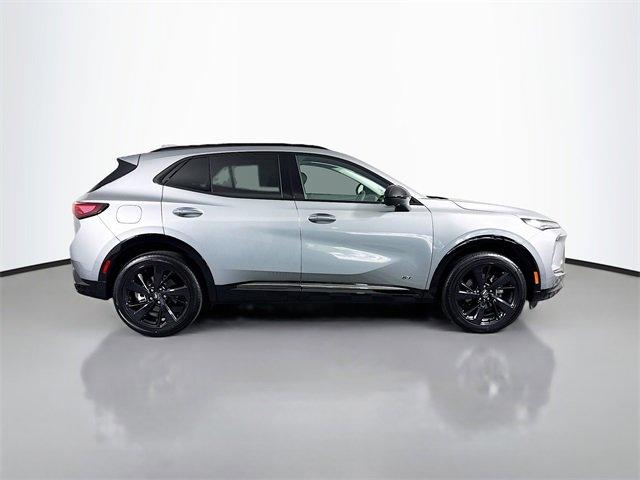 2025 Buick Envision Vehicle Photo in PUYALLUP, WA 98371-4149