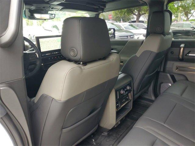 2024 GMC HUMMER EV SUV Vehicle Photo in SUNRISE, FL 33323-3202