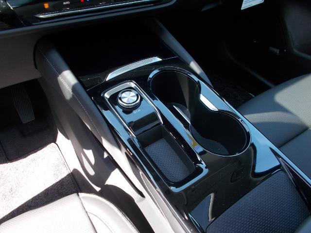 2025 Buick Envision Vehicle Photo in LOWELL, MA 01852-4336