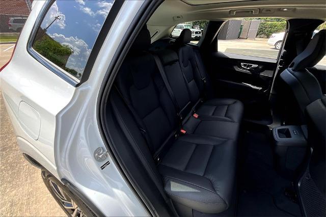2025 Volvo XC60 Vehicle Photo in Houston, TX 77007
