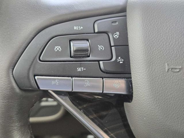 2022 Cadillac Escalade Vehicle Photo in DENTON, TX 76210-9321