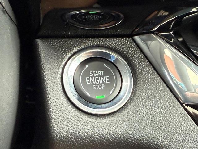 2025 Buick Envista Vehicle Photo in COLUMBIA, MO 65203-3903