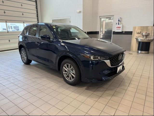 2025 Mazda CX-5 Vehicle Photo in Green Bay, WI 54304