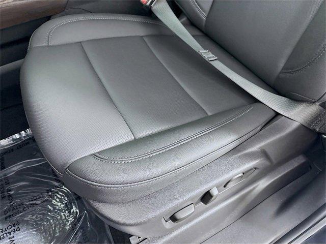 2025 GMC Sierra 3500 HD Vehicle Photo in PUYALLUP, WA 98371-4149
