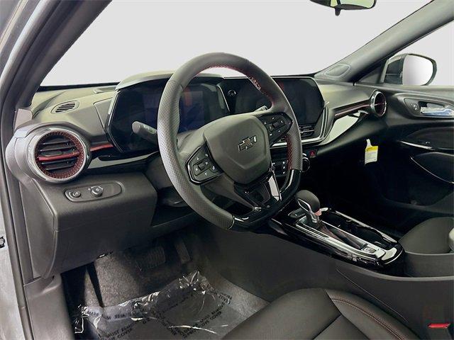 2025 Chevrolet Trax Vehicle Photo in PUYALLUP, WA 98371-4149