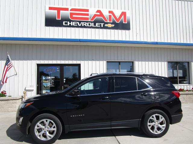 Used 2020 Chevrolet Equinox LT with VIN 2GNAXVEX4L6223177 for sale in Manistique, MI