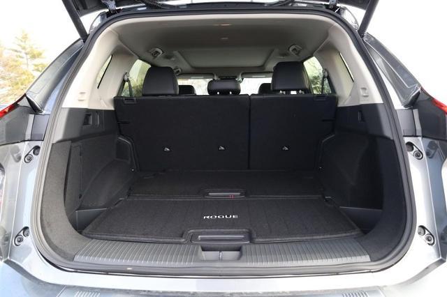 2025 Nissan Rogue Vehicle Photo in Ballwin, MO 63011