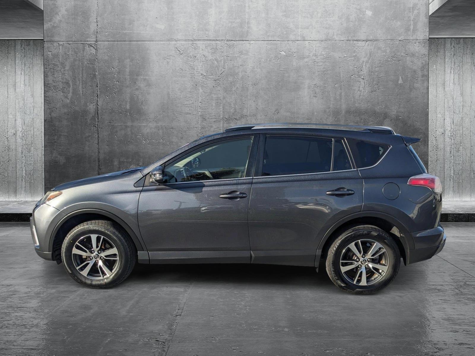 2018 Toyota RAV4 Vehicle Photo in MIAMI, FL 33172-3015