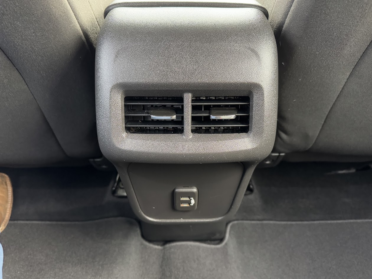 2020 Chevrolet Equinox Vehicle Photo in BOONVILLE, IN 47601-9633