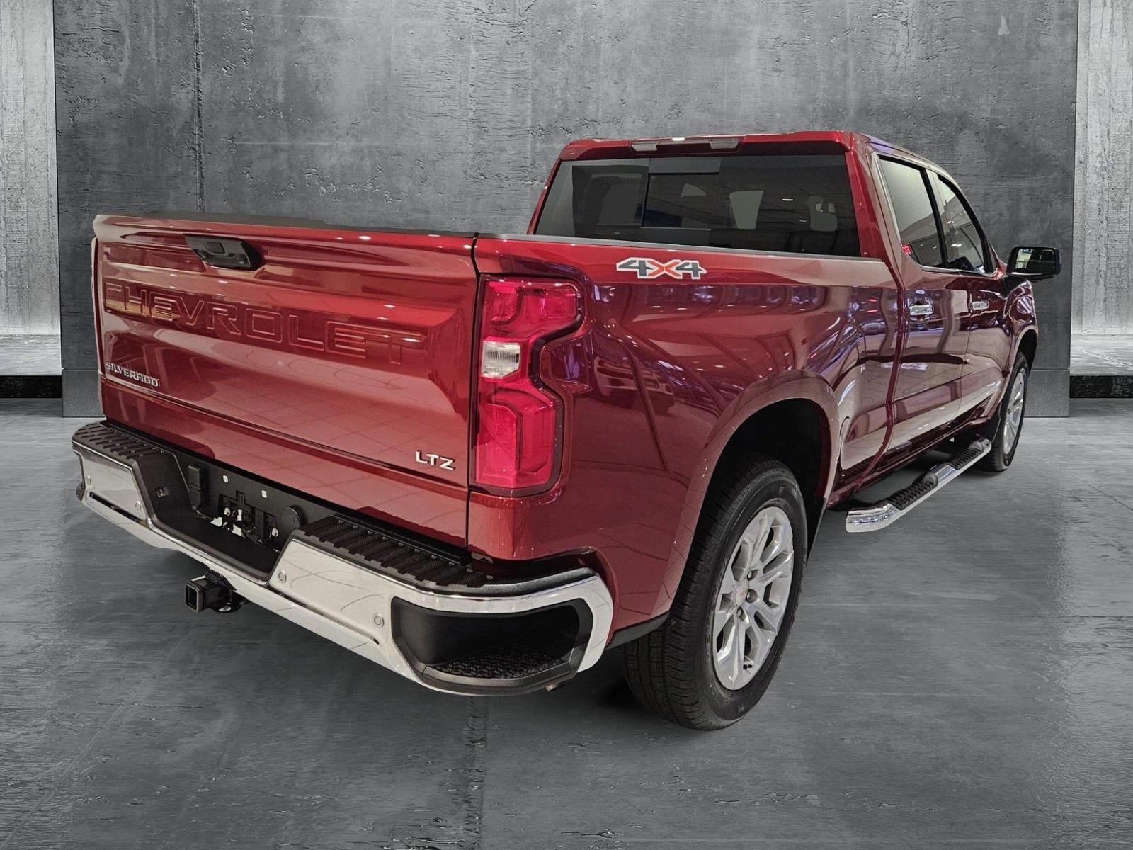 2025 Chevrolet Silverado 1500 Vehicle Photo in GREENACRES, FL 33463-3207