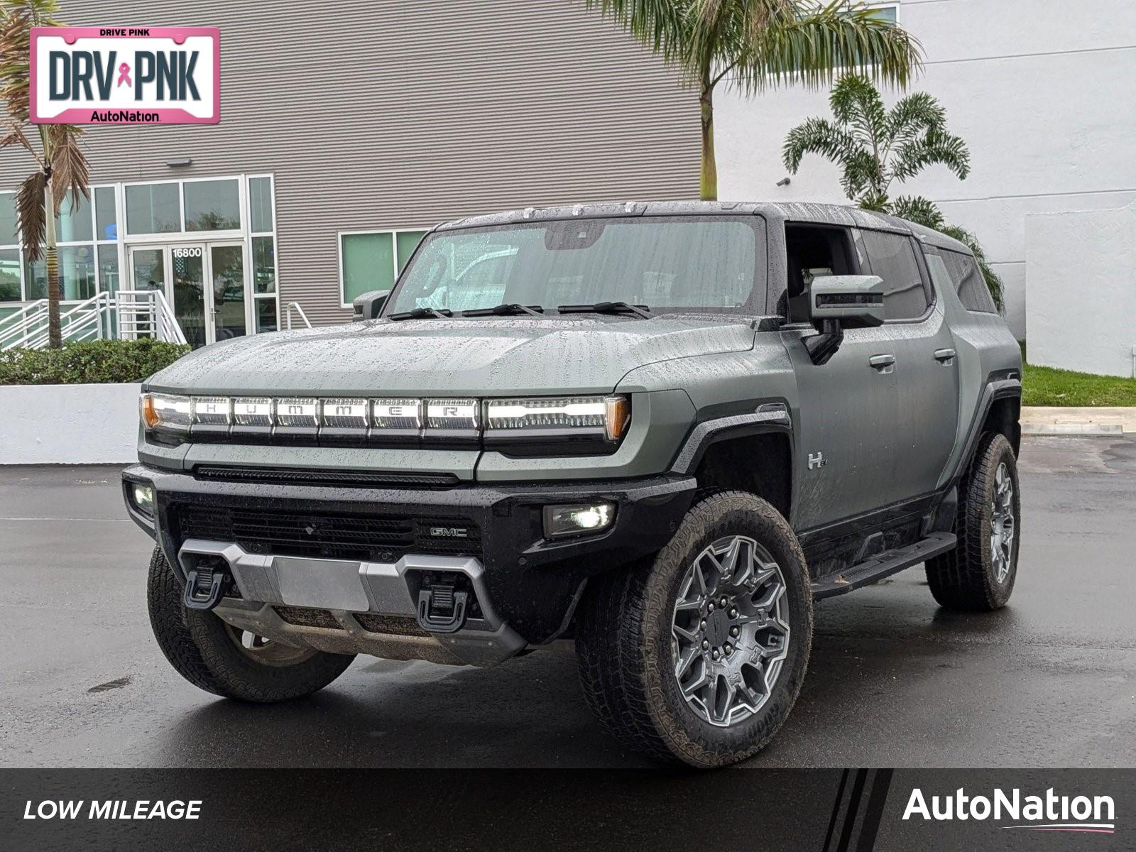 2024 GMC HUMMER EV SUV Vehicle Photo in Miami, FL 33015