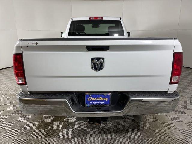 2019 Ram 1500 Classic Vehicle Photo in PHOENIX, AZ 85014-3381