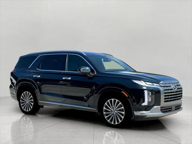 2025 Hyundai PALISADE Vehicle Photo in Green Bay, WI 54304