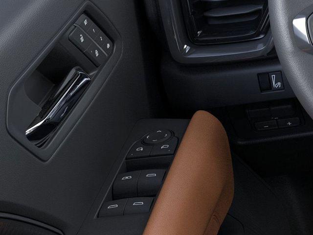 2025 GMC Canyon Vehicle Photo in DANBURY, CT 06810-5034