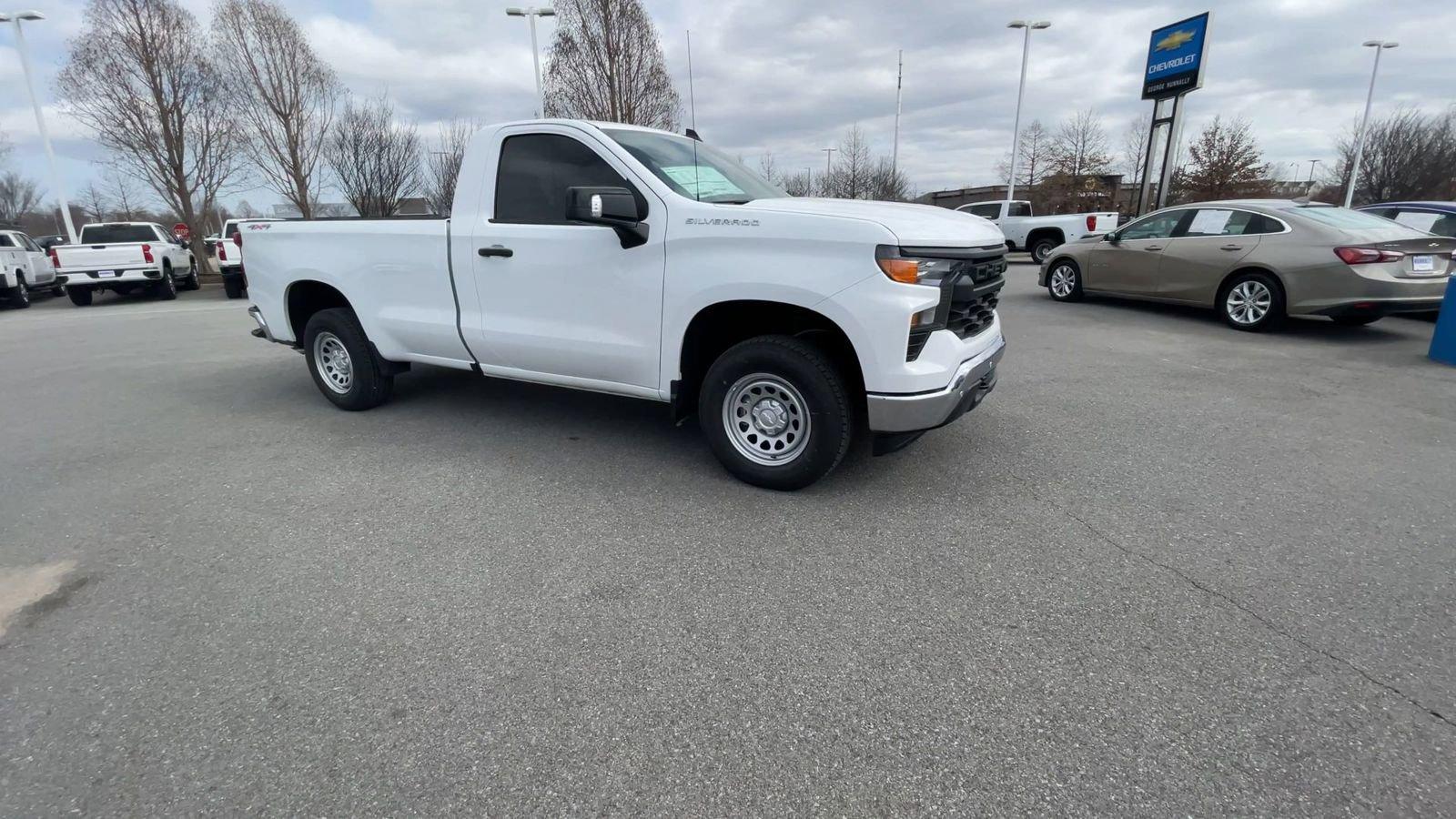 2025 Chevrolet Silverado 1500 Vehicle Photo in BENTONVILLE, AR 72712-4322