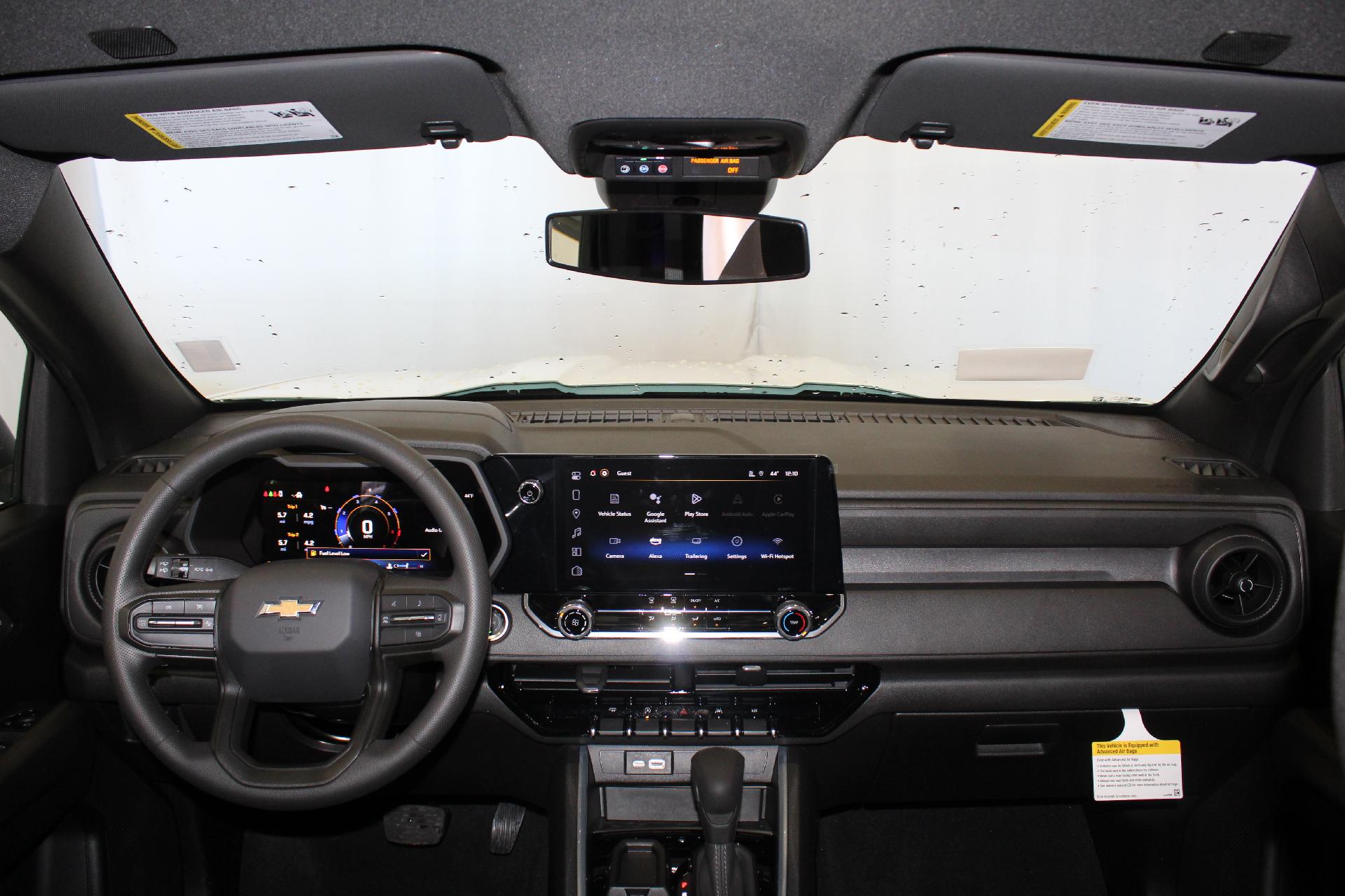 2025 Chevrolet Colorado Vehicle Photo in NORTHAMPTON, MA 01060-1120