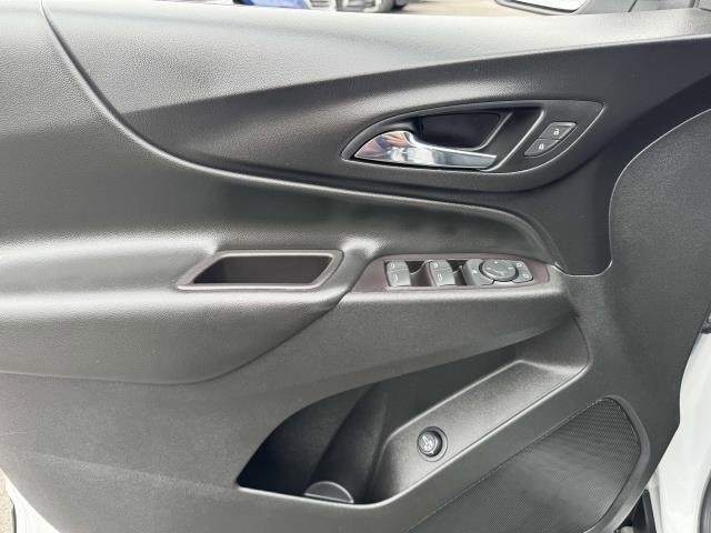 2022 Chevrolet Equinox Vehicle Photo in SAINT JAMES, NY 11780-3219