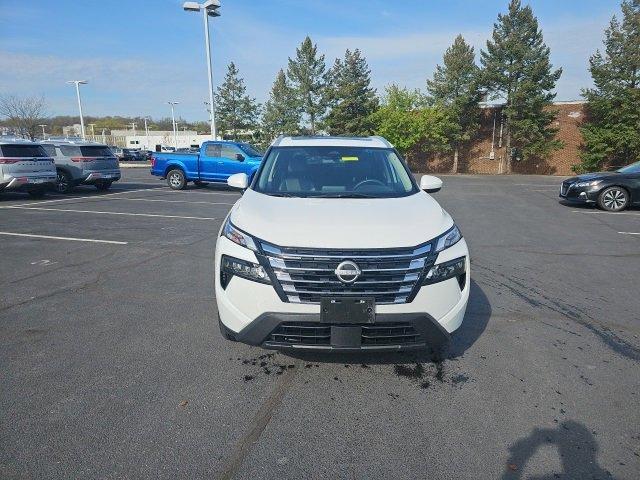 Certified 2024 Nissan Rogue SV with VIN JN8BT3BB6RW179546 for sale in Harrisburg, PA