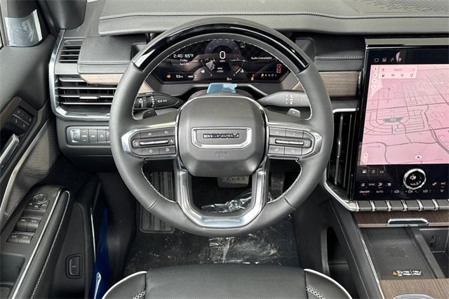 2025 GMC Acadia Vehicle Photo in ELK GROVE, CA 95757-8703